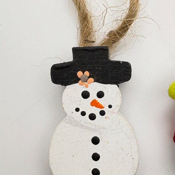 Vintage Wooden Snowman Christmas Tree Ornaments Set Of 2 Mini Rustic - Picture 5 of 7